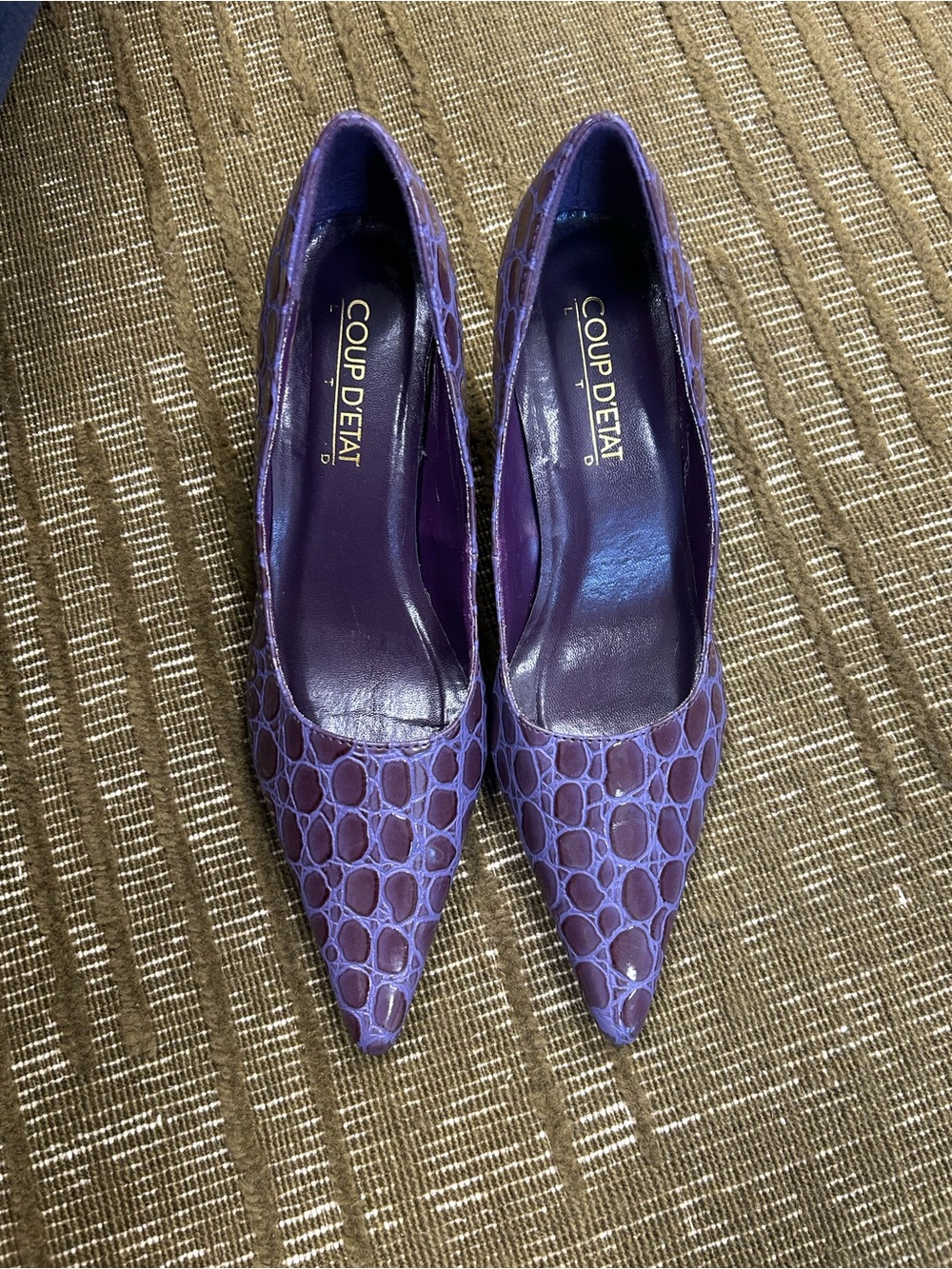 Coup D'Etat Purple Pointed-Toe Croc-Embossed Vintage 80s European Brand Heels